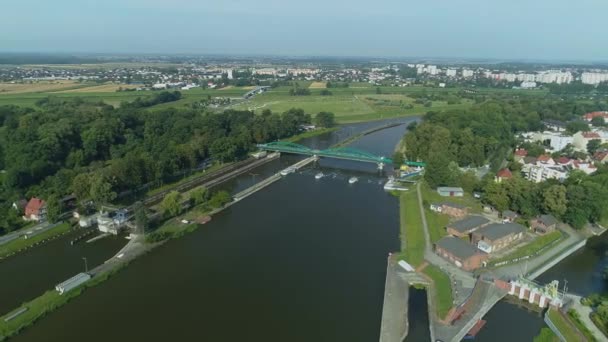 Όμορφη Γέφυρα Πανόραμα Ποταμός Opole Aerial View Πολωνία Υψηλής Ποιότητας — Αρχείο Βίντεο