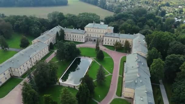 Krásný Rybník Czartoryski Palace Museum Pulawy Aerial View Polsko Vysoce — Stock video