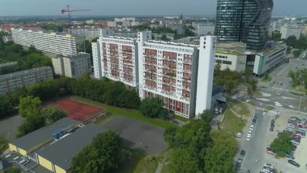 Beautiful Street Apartments Sky Tower Wroclaw Aerial View Poland High — Stock Video