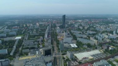 Güzel Panorama Gökyüzü Kulesi Wroclaw Hava Görüntüsü Polonya. Yüksek kalite 4k görüntü