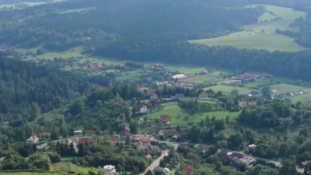 Gyönyörű Panoráma Mountain Lesko Aerial View Lengyelország Kiváló Minőségű Felvételek — Stock videók