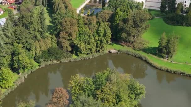 Krásný Rybník Park Castle Krasiczyn Aerial View Polsko Vysoce Kvalitní — Stock video