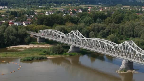Güzel Peyzaj Köprüsü Vistula Pulawy Hava Görüntüsü Polonya Yüksek Kalite — Stok video
