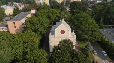 Peyzaj Meydanı Parkı Kilisesi Pulawy Hava Manzarası Polonya. Yüksek kalite 4k görüntü