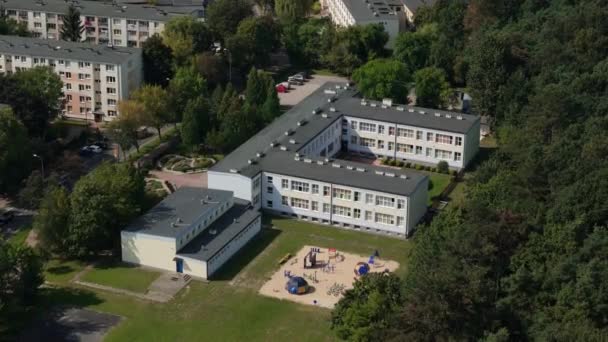 Prachtige Landschapsschool Pulawy Aerial View Polen Hoge Kwaliteit Beeldmateriaal — Stockvideo