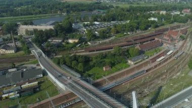 Güzel Panorama Tren İstasyonu Opole Hava Manzaralı Polonya. Yüksek kalite 4k görüntü