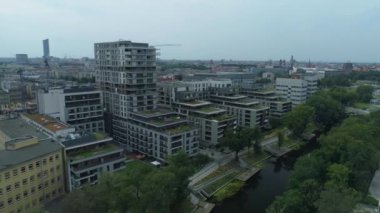 Güzel Panorama Apartmanları Wroclaw Hava Manzaralı Polonya. Yüksek kalite 4k görüntü