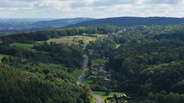 Beautiful Road Forest Mountains Krasiczyn Aerial View Polsko Vysoce Kvalitní — Stock video