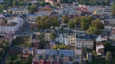 Şehir merkezindeki güzel konsey pazar meydanı Krasnystaw Hava Manzarası Polonya. Yüksek kalite 4k görüntü