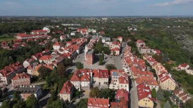 Güzel manzara Eski Şehir Sandomierz Hava Manzarası Polonya. Yüksek kalite 4k görüntü