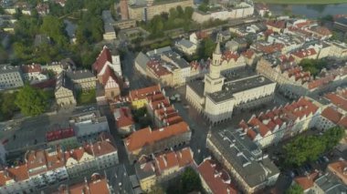 Güzel Eski Kasaba Pazar Meydanı Opole Hava Görüntüsü Polonya. Yüksek kalite 4k görüntü