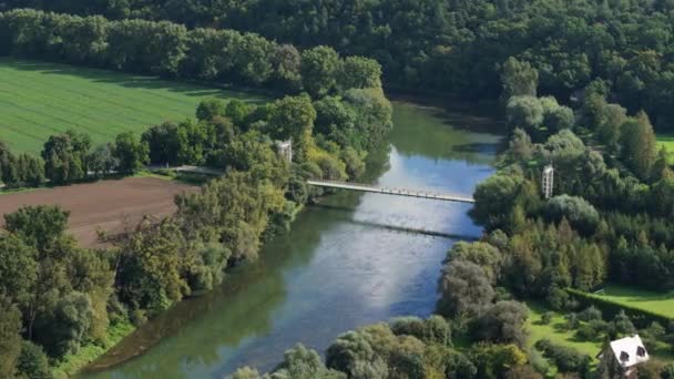 Schöne Park Bridge River San Krasiczyn Luftaufnahme Polen Hochwertiges Filmmaterial — Stockvideo