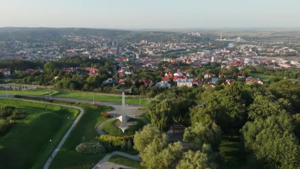 Piękny Krajobraz Cross Hill Przemysl Aerial View Poland Wysokiej Jakości — Wideo stockowe