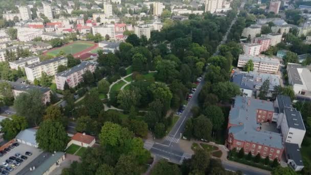 Prachtig Landschap Onafhankelijkheid Square Park Downtown Pulawy Aerial View Polen — Stockvideo