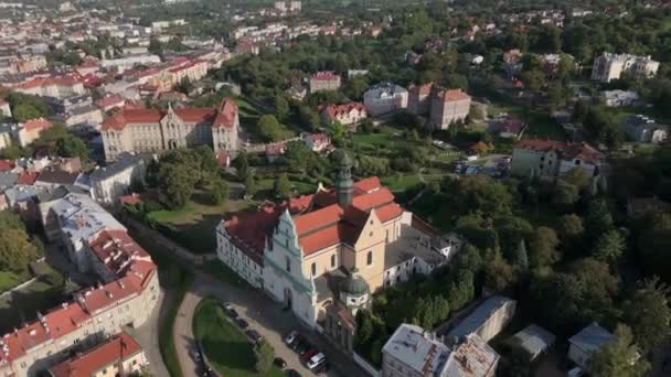 Bela Paisagem Mosteiro Igreja Przemysl Vista Aérea Polónia Imagens Alta — Vídeo de Stock
