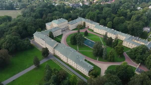 Prachtig Landschap Czartoryski Palace Museum Pulawy Luchtfoto View Polen Hoge — Stockvideo