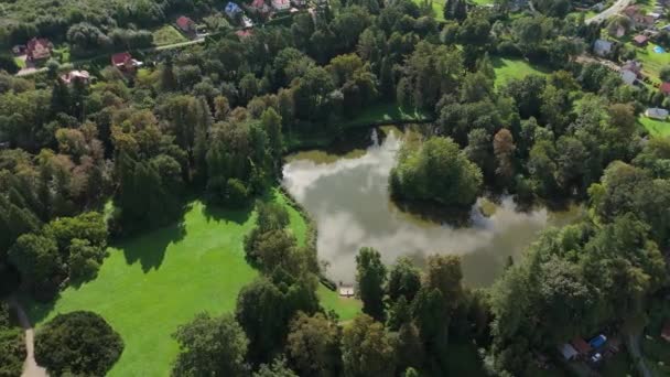 Lindo Pond Park Castelo Krasiczyn Vista Aérea Polónia Imagens Alta — Vídeo de Stock