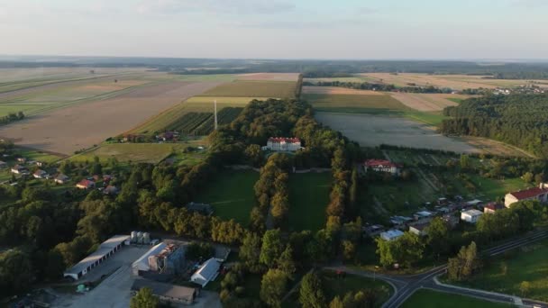 美丽的全景宫殿纳洛尔空中俯瞰波兰 高质量的4K镜头 — 图库视频影像