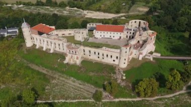 Güzel manzara Castle Hill Janowiec Hava Manzarası Polonya. Yüksek kalite 4k görüntü