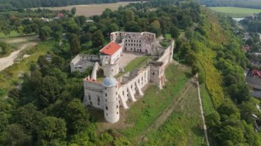 Güzel manzara Castle Hill Janowiec Hava Manzarası Polonya. Yüksek kalite 4k görüntü