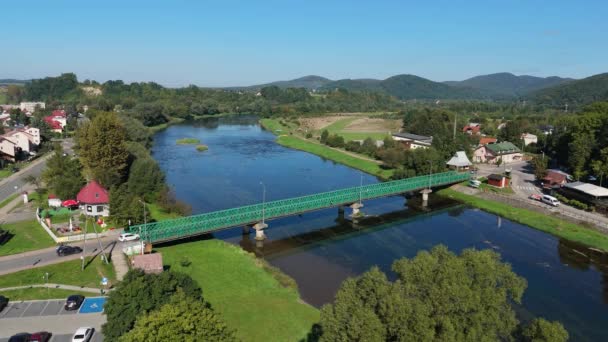 Schöne Landschaft Fluss San Brücke Sanok Bieszczady Luftaufnahme Polen Hochwertiges — Stockvideo