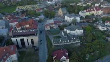 Güzel Panorama Şehir Merkezi Konseyi Krosno Hava Manzarası Polonya. Yüksek kalite 4k görüntü