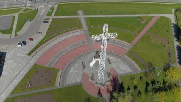 Bela Cruz Papal Krosno Vista Aérea Polônia Imagens Alta Qualidade — Vídeo de Stock