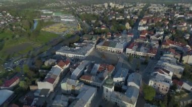 Güzel Panorama Pazarı Meydanı Krosno Hava Manzarası Polonya. Yüksek kalite 4k görüntü