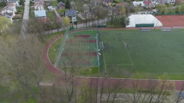 Fußballplatz Gryf Mielec Luftaufnahme Polen Hochwertiges Filmmaterial — Stockvideo