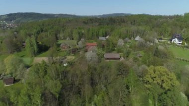 Panorama Etnoğrafya Parkı Dağları Nowy Sacz Hava Görüntüsü Polonya. Yüksek kalite 4k görüntü