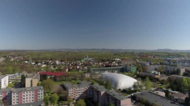 Güzel Panorama Oyunu Arena Krosno Hava Görüntüsü Polonya. Yüksek kalite 4k görüntü