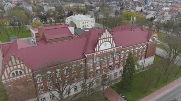 美丽的学校建筑群Mielec Aerial View Poland 高质量的4K镜头 — 图库视频影像