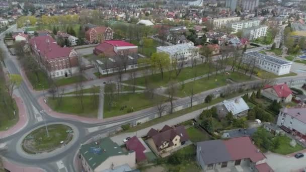 Gyönyörű Park Roundabout Mielec Aerial View Lengyelország Kiváló Minőségű Felvételek — Stock videók
