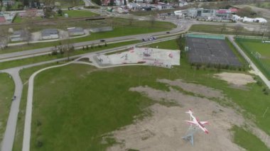 Güzel Paten Parkı Mielec Hava Manzarası Polonya. Yüksek kalite 4k görüntü
