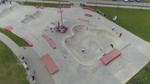Vacker Skatepark Mielec Antenn View Poland Högkvalitativ Film — Stockvideo