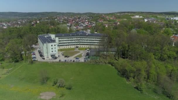 Belo Hospital Jaslo Vista Aérea Polônia Imagens Alta Qualidade — Vídeo de Stock