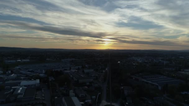 Beautiful Panorama Tracks Sunset Krosno Vista Aérea Polonia Imágenes Alta — Vídeos de Stock