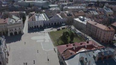 Güzel Eski Şehir Meydanı Jaroslaw Hava Manzarası Polonya. Yüksek kalite 4k görüntü