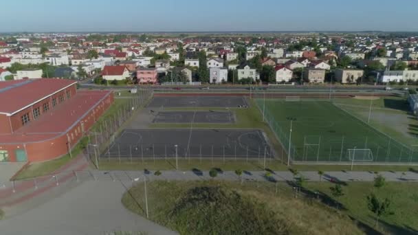 Beautiful Sports Hall Playfield Leszno Vista Aérea Polónia Imagens Alta — Vídeo de Stock
