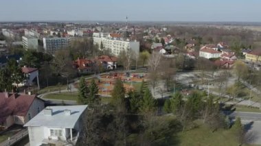 Güzel oyun parkı Lezajsk Hava Manzarası Polonya. Yüksek kalite 4k görüntü