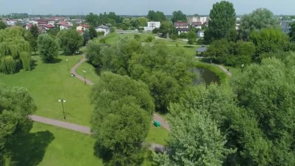 Beautiful Pond Park Olszewskich Belchatow Aerial View Poland Vysoce Kvalitní — Stock video