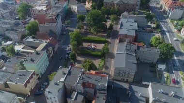 Metziga Meydanı Kilisesi Leszno Havadan Polonya manzaralı. Yüksek kalite 4k görüntü