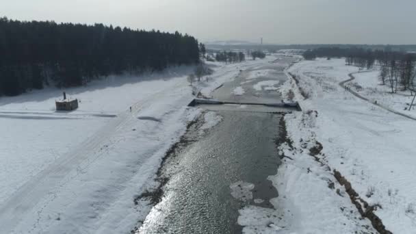 Prachtige Panorama Dam River Snow Nowy Targ Aerial View Polen — Stockvideo