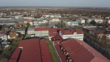 Okul Kompleksi Lezajsk Hava Görünümü Polonya. Yüksek kalite 4k görüntü