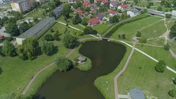 Beautiful Pond Park Olszewskich Belchatow Vista Aérea Polônia Imagens Alta — Vídeo de Stock