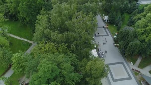 Vacker Promenade Molo Pond Zgierz Antenn View Poland Högkvalitativ Film — Stockvideo