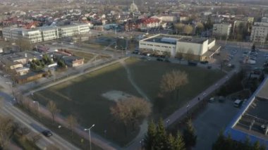 Şehir merkezi Opoczno Hava Manzarası Polonya. Yüksek kalite 4k görüntü