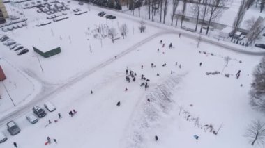 Oyun parkı Kış Eğlencesi Dolnoslaskie Belchatow Hava Görüntüsü Polonya. Yüksek kalite 4k görüntü