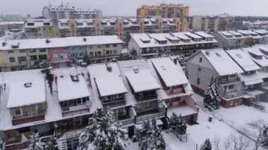 Kış Konutları Kar Binkow Belchatow Hava Görüntüsü Polonya. Yüksek kalite 4k görüntü