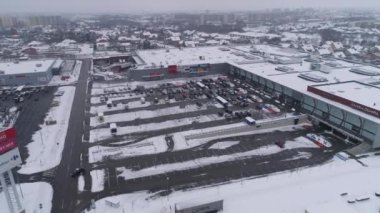 Panorama Alışveriş Merkezi Kar Belchatow Hava Görüntülü Polonya. Yüksek kalite 4k görüntü